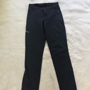 Women: Marmot Scree Pants- Size 4 -Black